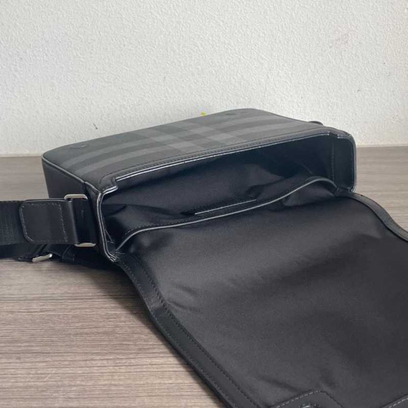 mens Bv*b*rry satchel bags